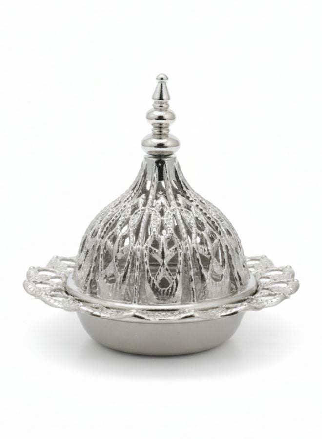 مبخرة بخور بتصميم عربي فاخر – مبخرة معدنية مزخرفة من الحديد عالي الجودة مع غطاء قابل للإزالة – لتعطير الجو ونشر الروائح العطرية بالتساوي – قطعة ديكور فاخرة للمنازل والمناسبات – هدية مثالية للأصدقاء والعائلة-فضية - Image 1